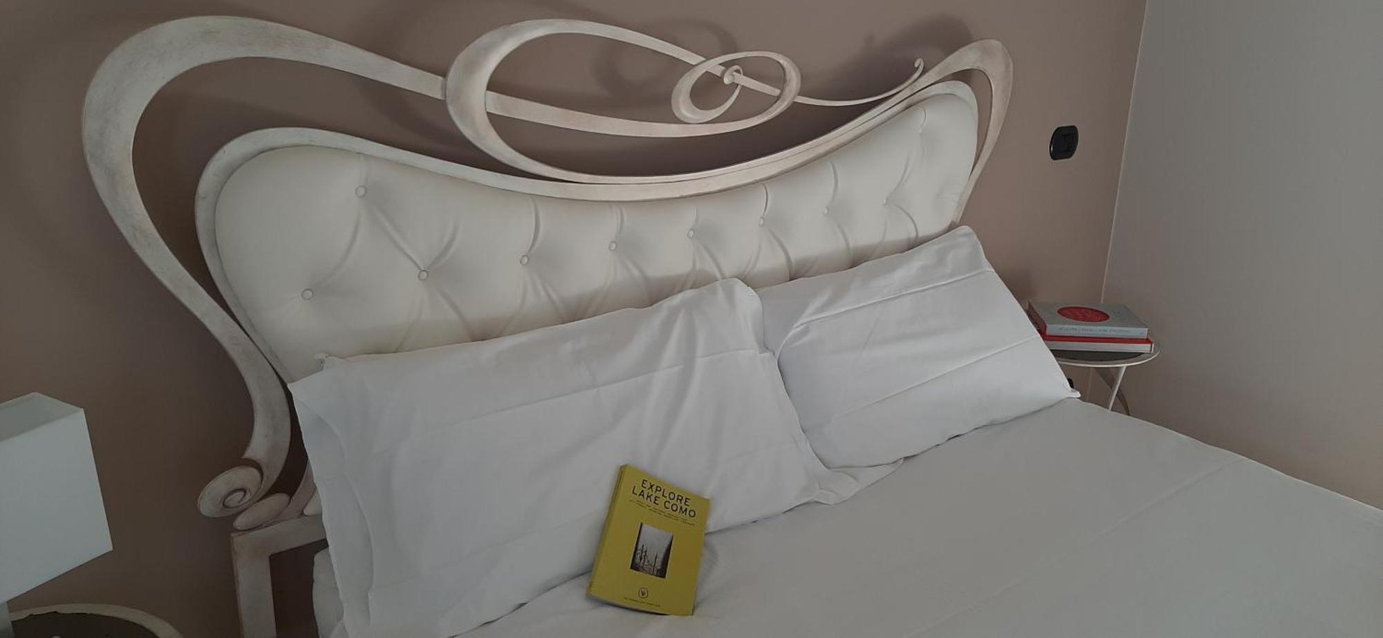Casale Raffaello B&B Como Albese Con Cassano Exteriér fotografie